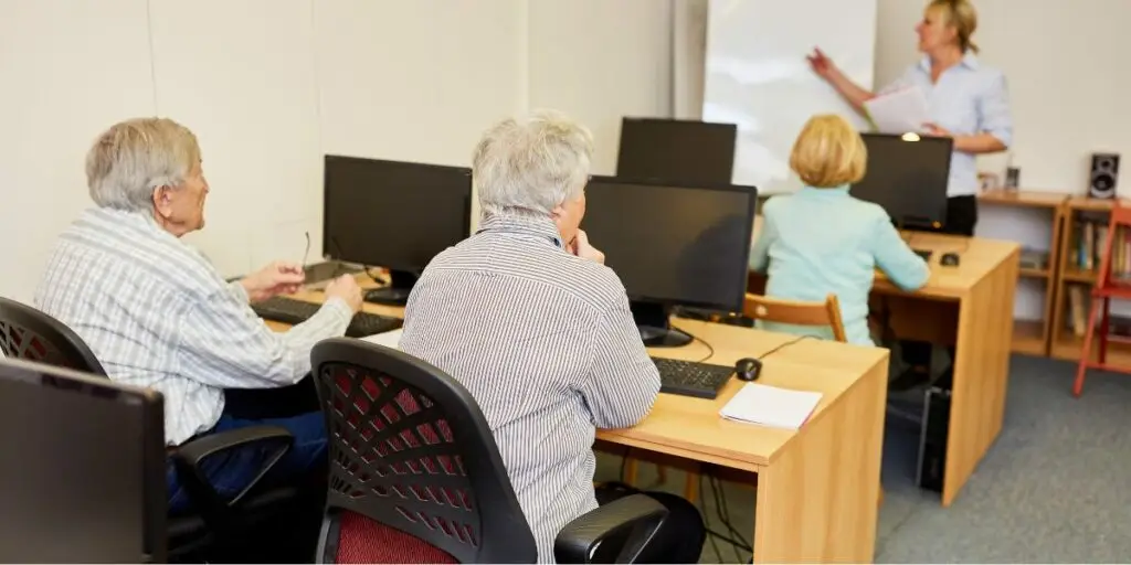 ateliers seniors informatique - AGIRabcd Haute garonne